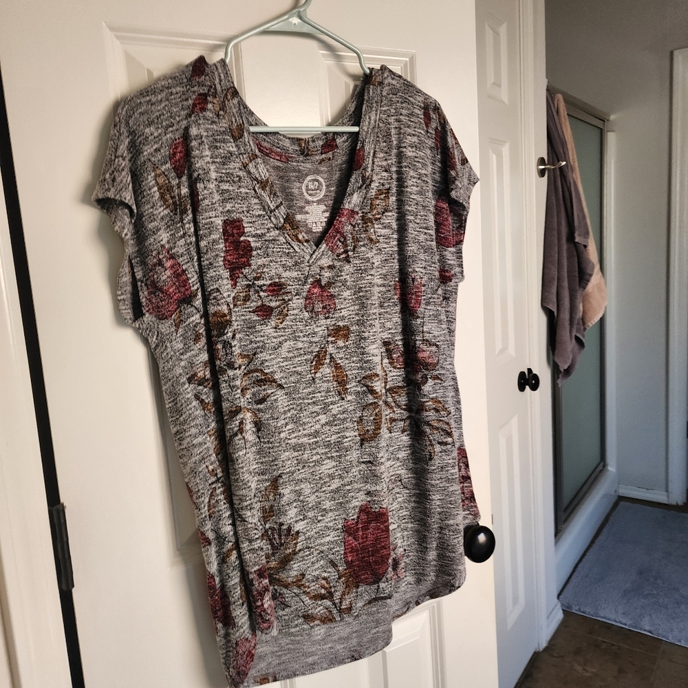 Floral Gray V-Neck Women's Top